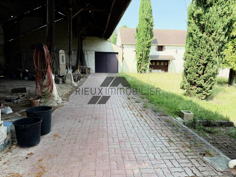 Propriété - 130 m² - 5 pièces