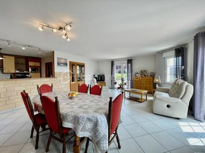 Pavillon - 133 m² - 6 pièces