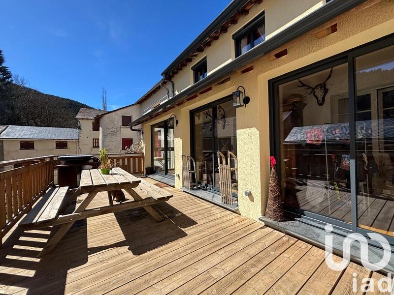 Maison de village - 127 m² - 5 pièces