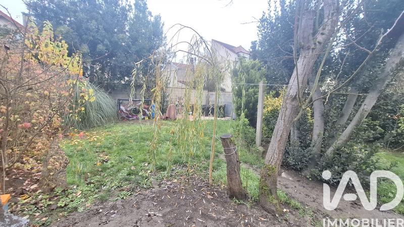 Maison - 93 m² - 4 pièces