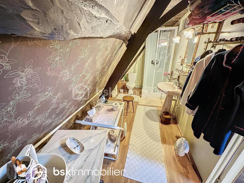 Corps de ferme - 180 m² - 7 pièces