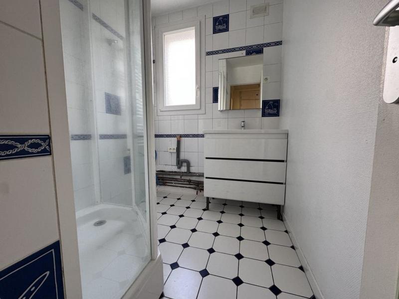 Appartement ancien - 82 m² - 5 pièces