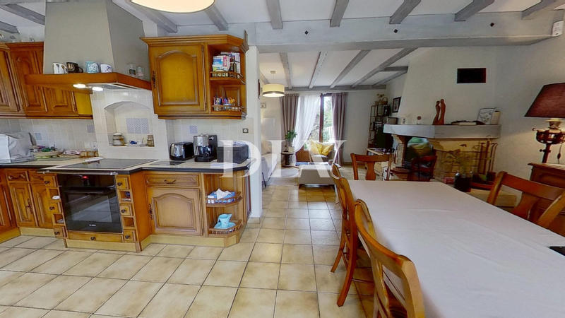 Maison - 127 m² - 5 pièces