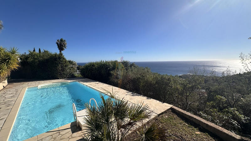 Villa - 174 m² - 6 pièces