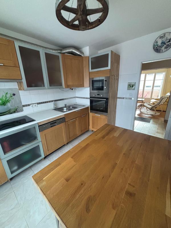 Appartement - 77 m² - 3 pièces