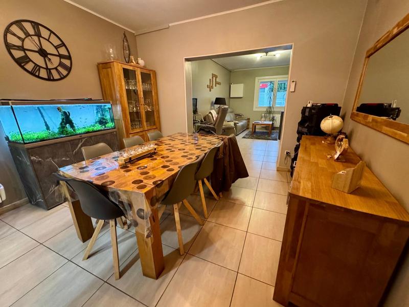 Maison - 96 m² - 5 pièces