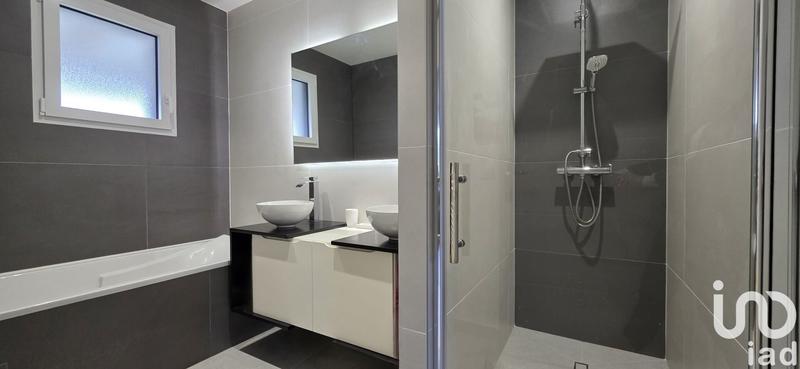 Maison de maîtres - 137 m² - 5 pièces