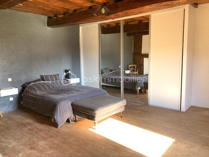 Corps de ferme - 145 m² - 4 pièces