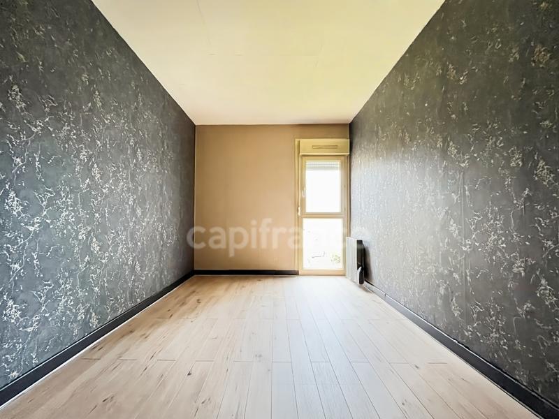 Appartement - 84 m² - 4 pièces