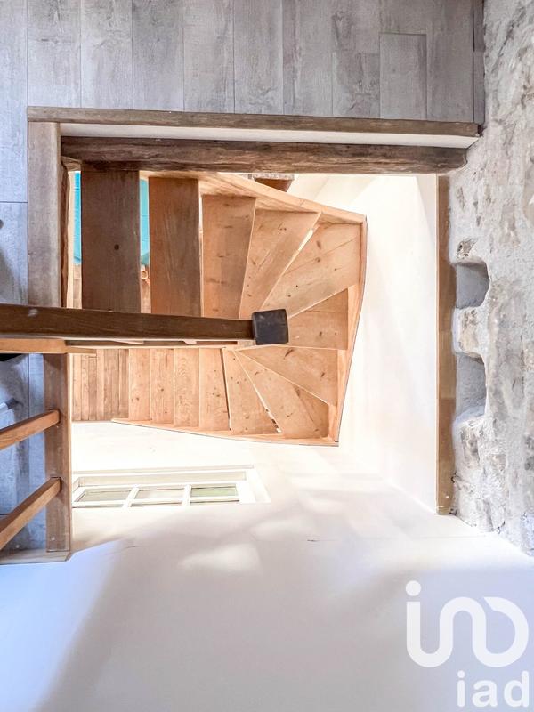 Appartement - 95 m² - 5 pièces