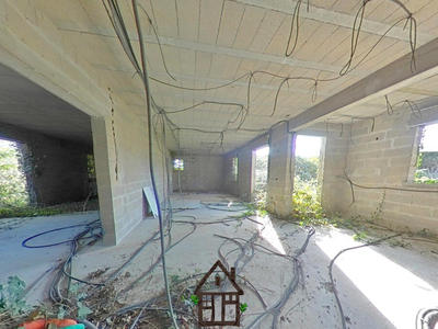 Maison - 200 m² - 10 pièces