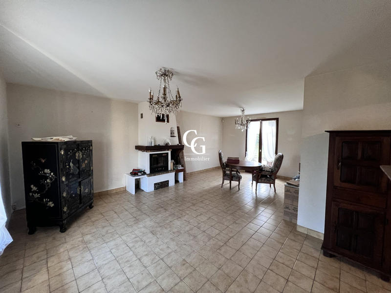 Maison - 100 m² - 5 pièces