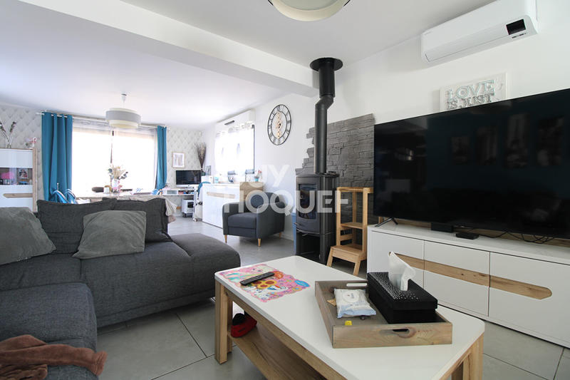 Maison - 101 m² - 5 pièces