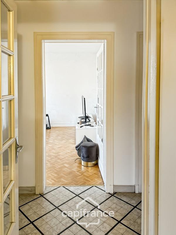 Maison - 187 m² - 8 pièces