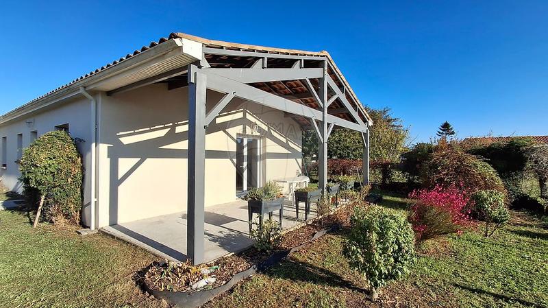 Maison - 83 m² - 3 pièces