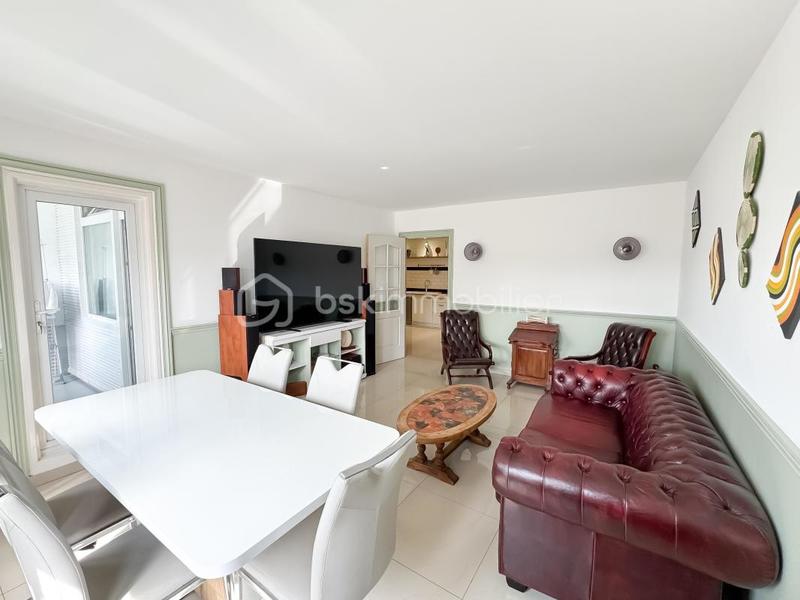 Appartement - 75 m² - 4 pièces