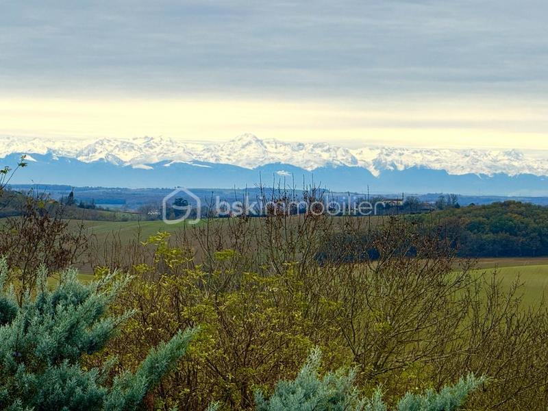 Maison ancienne - 202 m² - 9 pièces