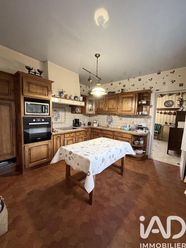 Maison - 170 m² - 6 pièces