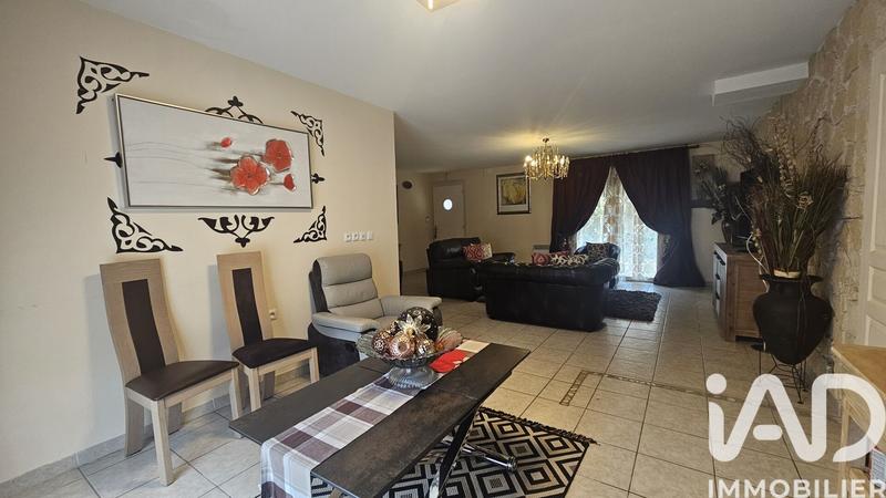 Maison - 140 m² - 5 pièces