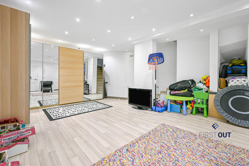 Maison - 120 m² - 5 pièces