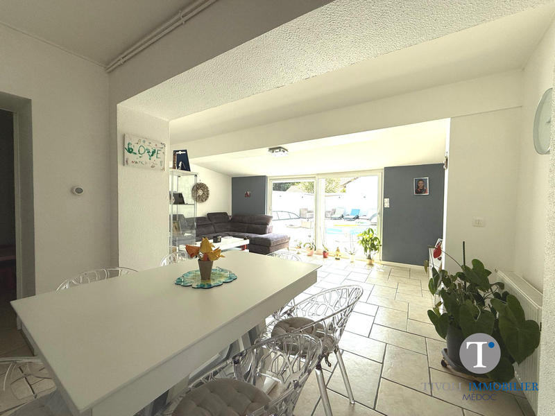 Maison - 101 m² - 5 pièces