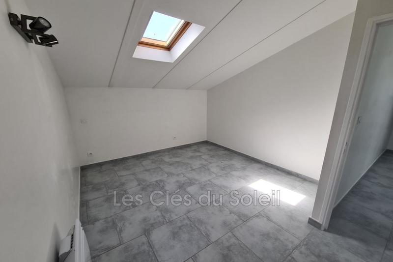 Appartement - 87 m² - 4 pièces
