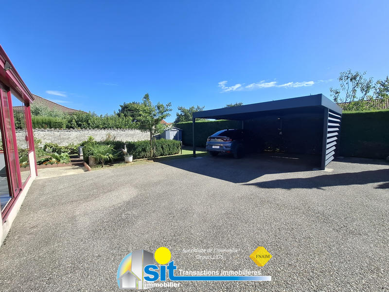 Maison - 96 m² - 4 pièces