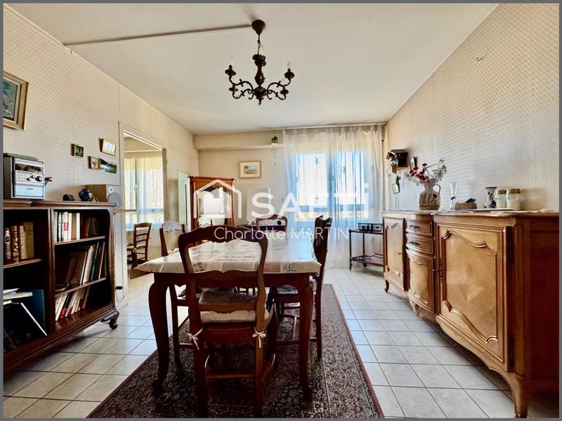 Appartement - 100 m² - 4 pièces