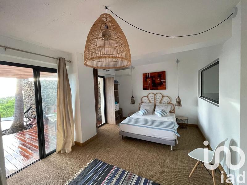 Maison - 470 m² - 14 pièces