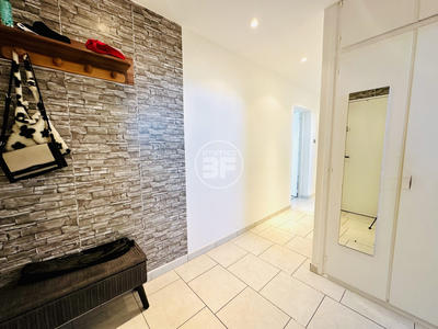 Appartement - 95 m² - 4 pièces