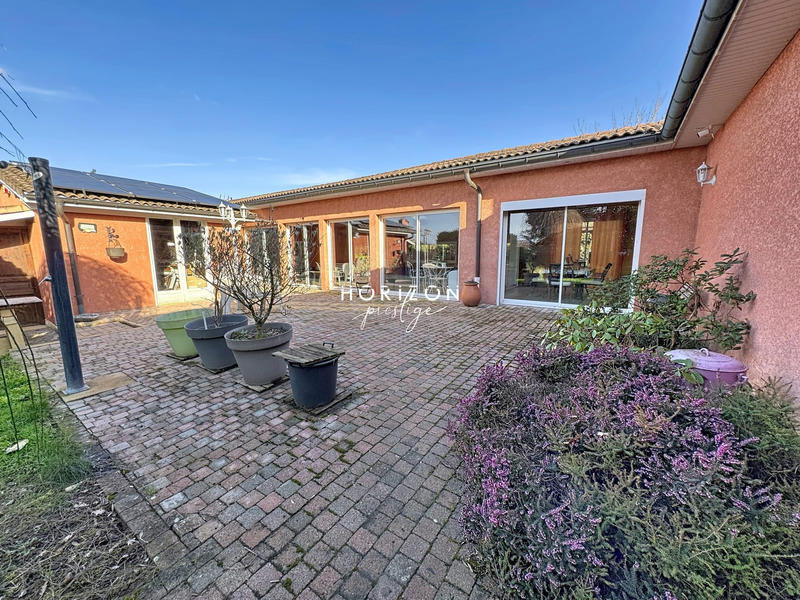 Maison contemporaine - 200 m² - 8 pièces