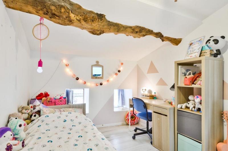 Maison de village - 100 m² - 4 pièces