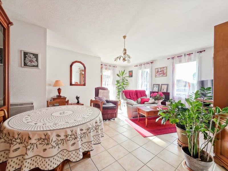 Appartement - 70 m² - 3 pièces