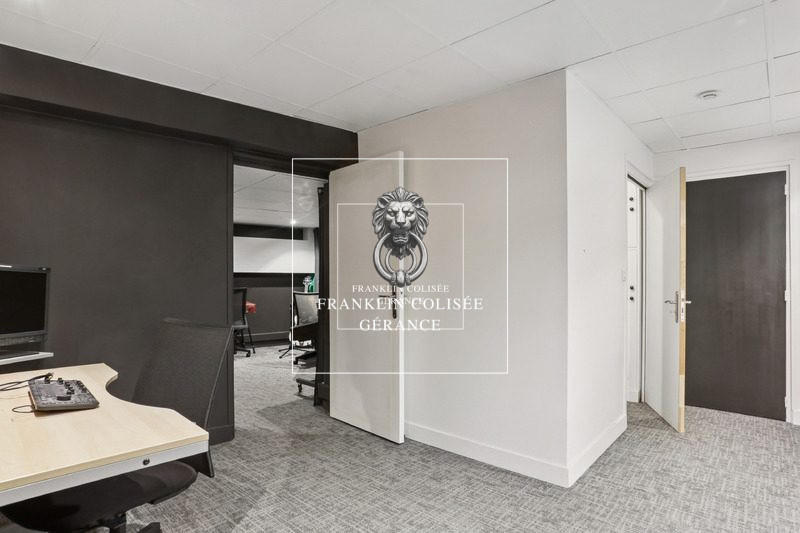 Bureau - 74 m² - 3 pièces