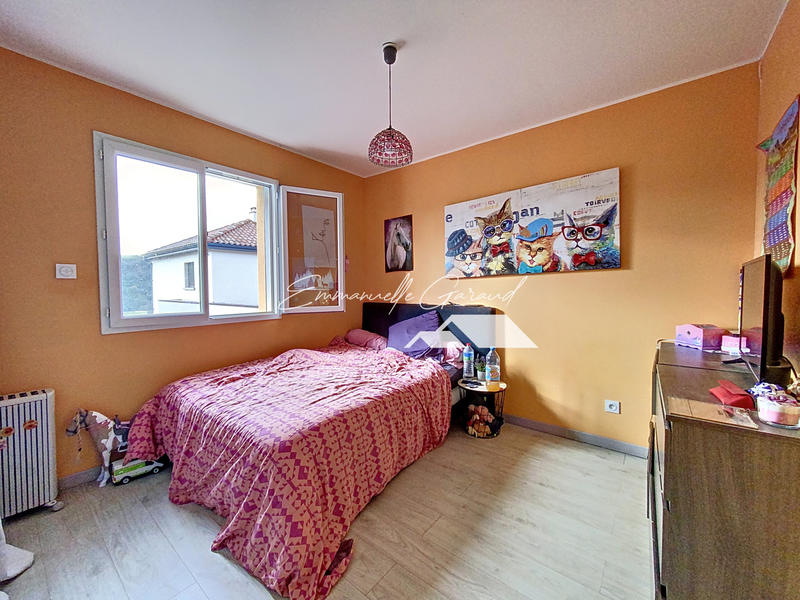 Maison - 111 m² - 5 pièces