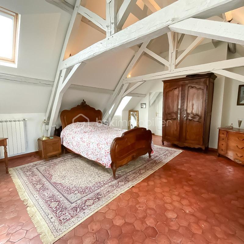 Demeure - 377 m² - 14 pièces