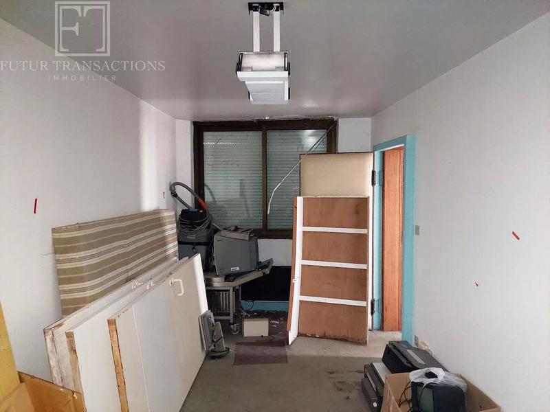 Maison - 296 m² - 11 pièces