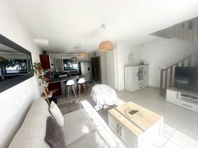 Maison - 85 m² - 3 pièces