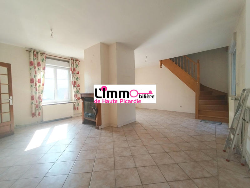 Maison traditionnelle - 153 m² - 6 pièces