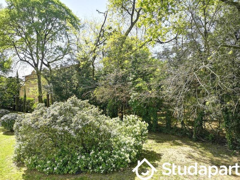 Chambre - 13 m² - 1 pièce