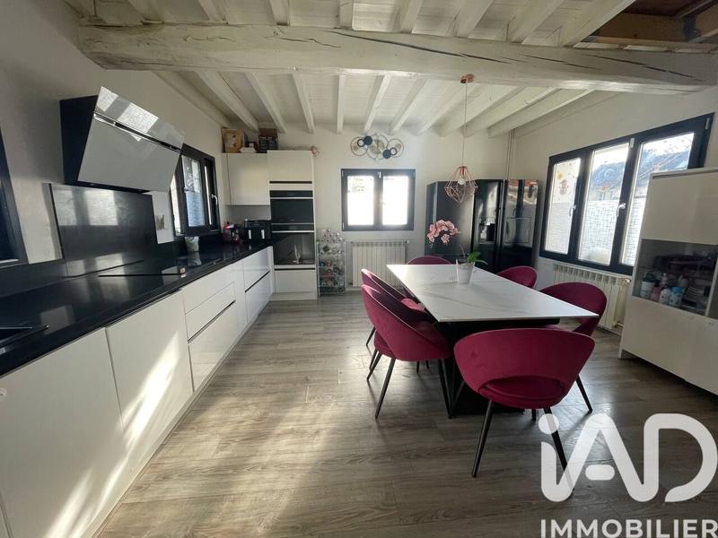 Maison - 138 m² - 5 pièces