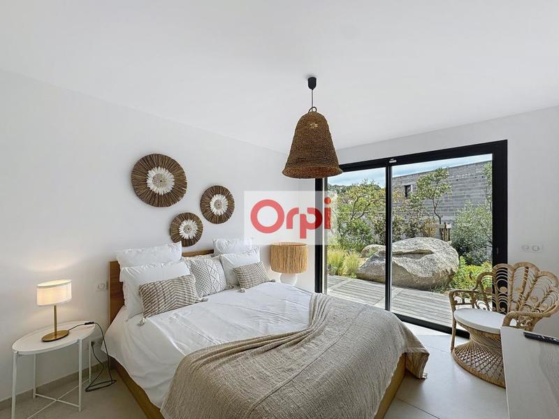 Maison - 163 m² - 5 pièces