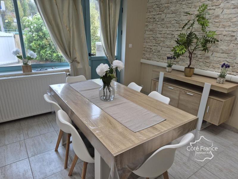Maison - 82 m² - 5 pièces