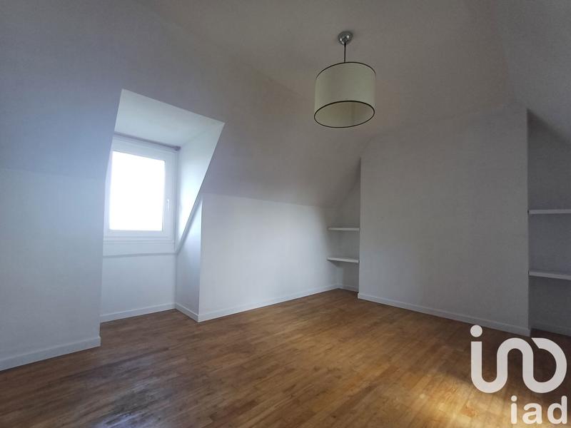 Maison - 196 m² - 11 pièces