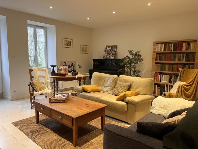 Maison - 141 m² - 6 pièces