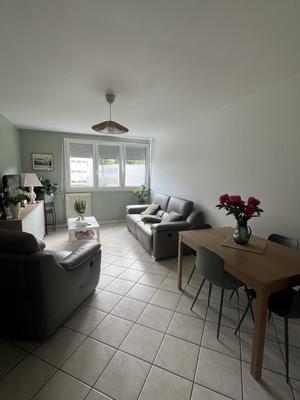 Appartement - 72 m² - 3 pièces