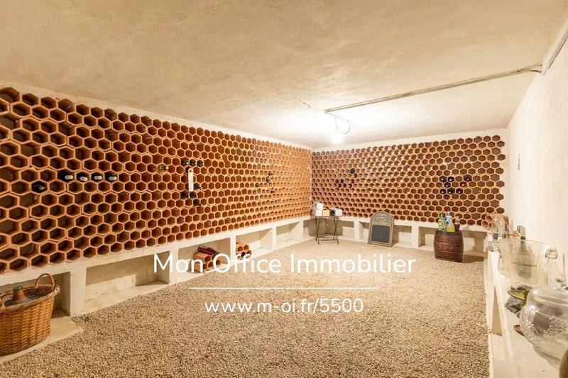 Maison traditionnelle - 145 m² - 5 pièces