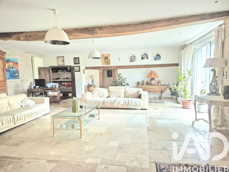 Maison - 180 m² - 5 pièces