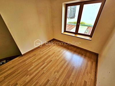 Local commercial - 106 m² - 5 pièces