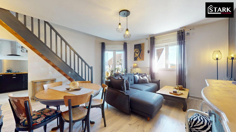 Appartement - 94 m² - 5 pièces